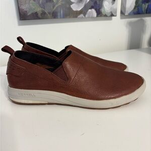 Merrell Brown Leather Slip On Shoes Women’s 8.5 Vibram Sole Comfort Casual Moc